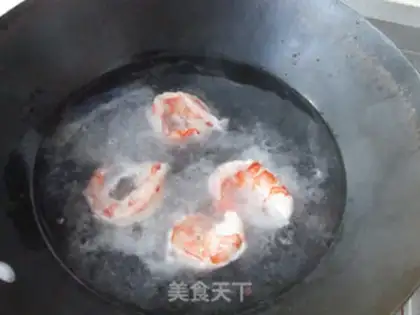 Make Seafood lamb noodles step 5
