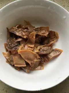 Make Squid chicken head step 0