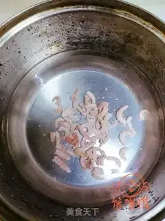 Make "Hirmilopus soup." step 2