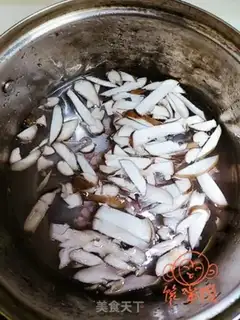 Make "Hirmilopus soup." step 3