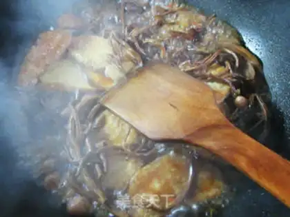 Make Tea mushrooms, peanut rice, veggie chicken step 8