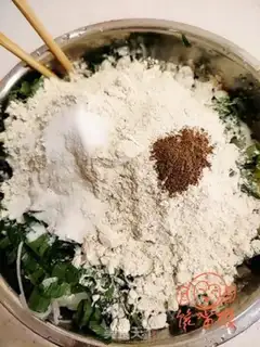 Make ♪ Black radish green bean noodles ♪ step 5