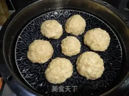 Make Scorched radish pork balls step 4