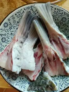 Make Fried fish tail step 0