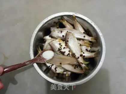 Make Fried horsefish step 2