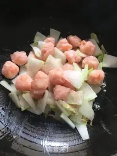 Make Shrimpball soup step 5