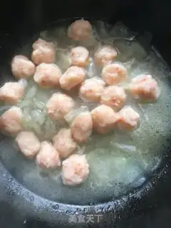 Make Shrimpball soup step 7