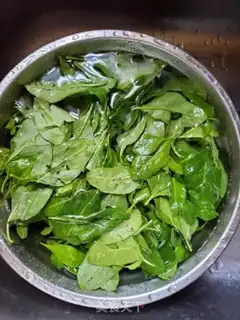 Make Scrawny broth step 1