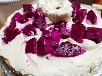 Make Flamingo cream cake step 3