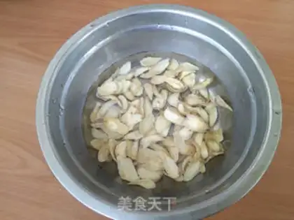 Make Lily