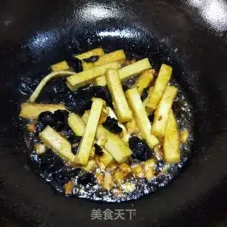 Make Celery-mucked beans step 4
