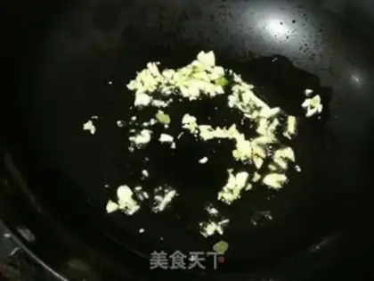 Make Shrimp skin and radish step 2
