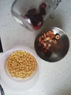 Make Red date soy sauce step 1