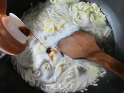 Make Egg mushroom noodles step 6