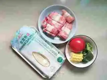 Make Tomato fat noodles step 0
