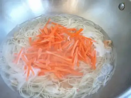 Make Mee with rice soup step 4