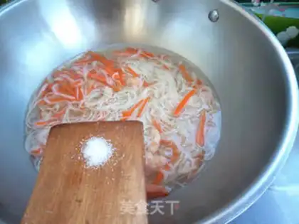 Make Mee with rice soup step 5