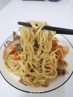 Make Beef tomato noodles step 5