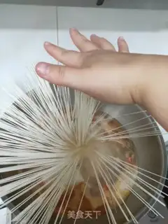 Make Tomato egg noodles step 6