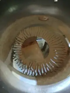 Make Garlic pretzels step 5