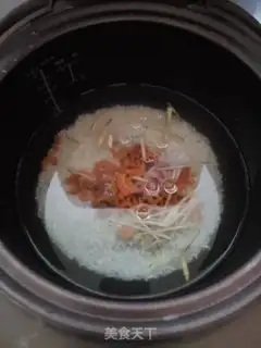 Make Shrimp rice gruel step 2