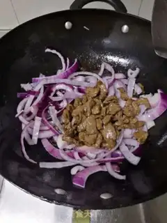 Make Onion beef step 10