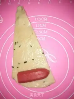 Make Sausage rolls step 3
