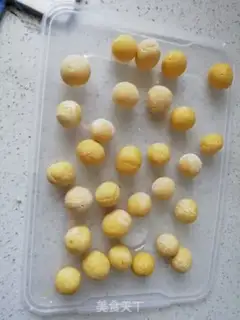 Make Pumpkin round step 2