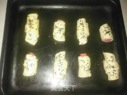 Make Sausage rolls step 7