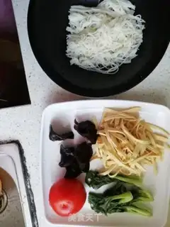 Make Spicy rice beef sour step 1