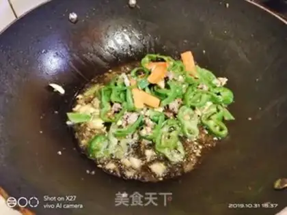 Make Big cabbage, fried meat step 1