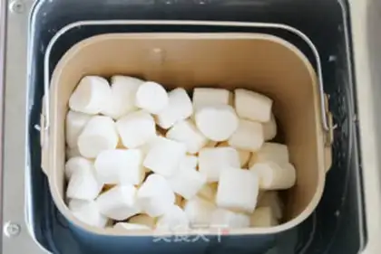 Make Strawberry oxen step 4