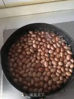 Make Simeon cooks peanut rice step 3