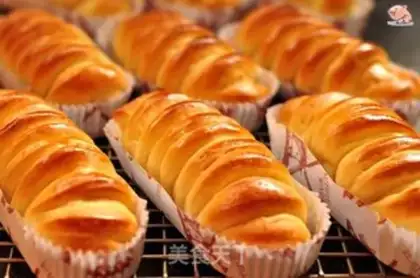 Make raisin rolls step 7