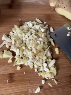 Make An appetizer pepper sauce step 7