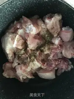 Make Spicy chicken step 1