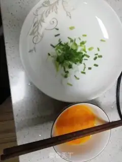 Make Fry eggs step 1