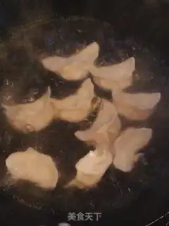 Make Tomato pork soup step 7