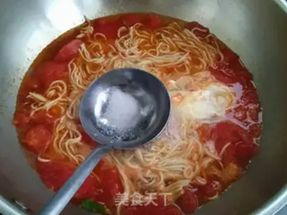 Make Tomato noodle soup step 6