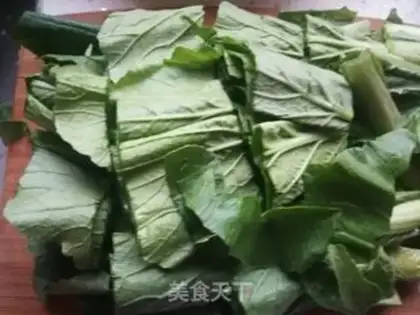 Make The cabbage is fried step 1