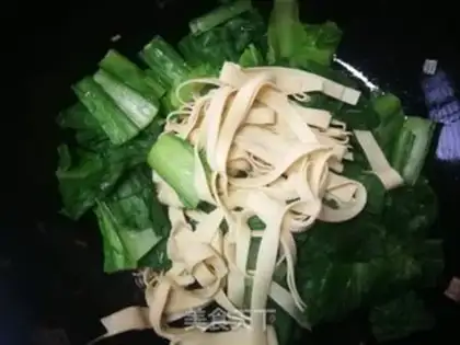 Make The cabbage is fried step 7