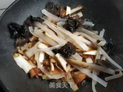 Make The cabbage curry is frozen tofu step 12