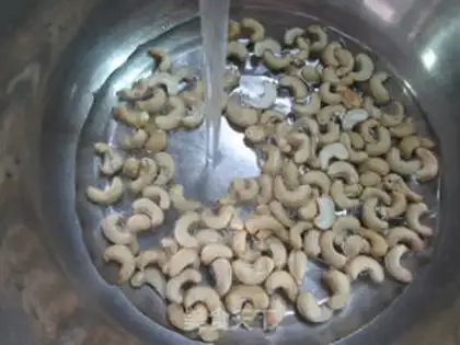 Make Salted cashew step 1