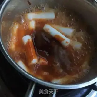 Make Delicious fried rice cake step 3