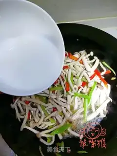 Make Twin pepper fried mushrooms step 8
