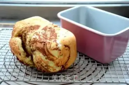 Make Three-coloured quinoa pineapple toast step 10