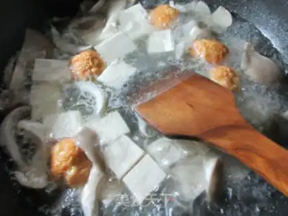 Make Gold fish eggs, tofu soup step 4