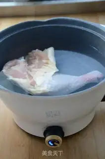 Make Chicken soup with mushrooms step 3
