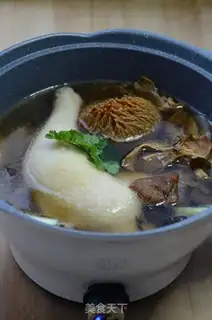 Make Chicken soup with mushrooms step 6