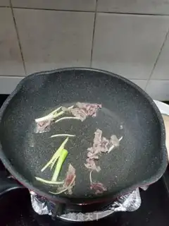 Make Spring beef rice powder step 3